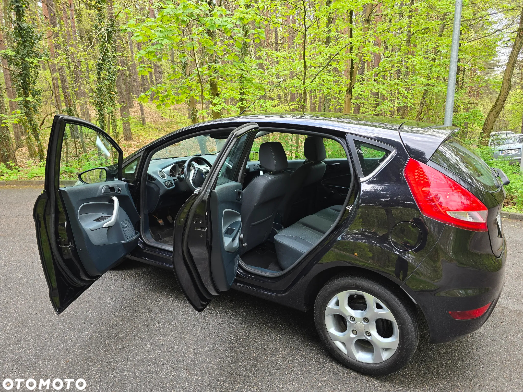 Ford Fiesta 1.6 Titanium - 10