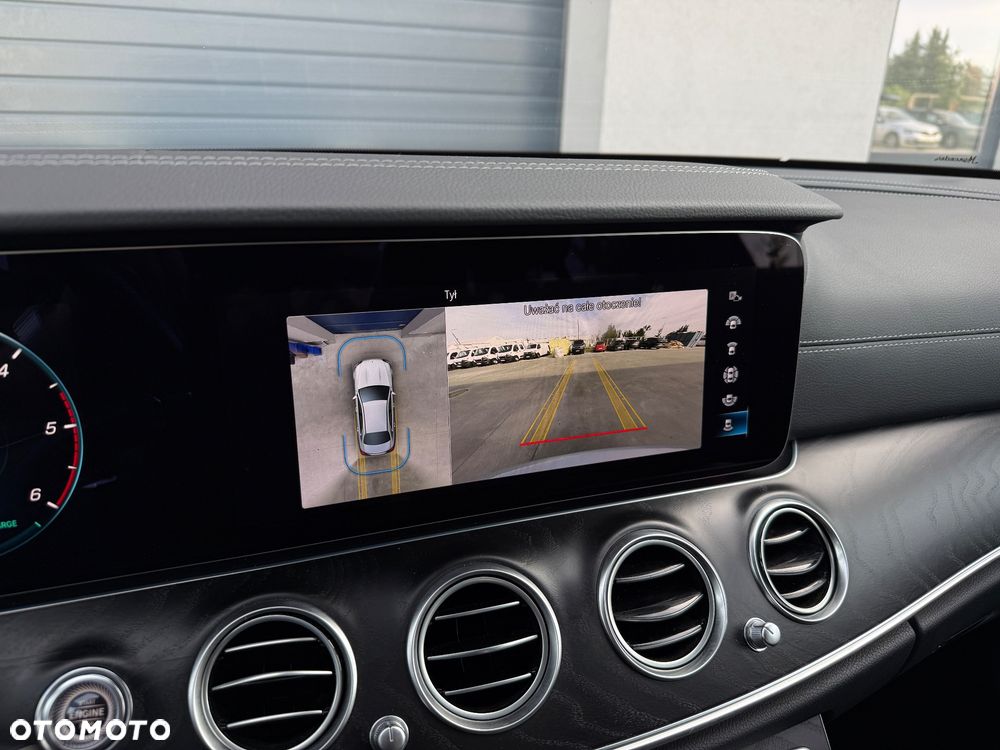 Mercedes-Benz Klasa E 220 d 4-Matic AMG - 34