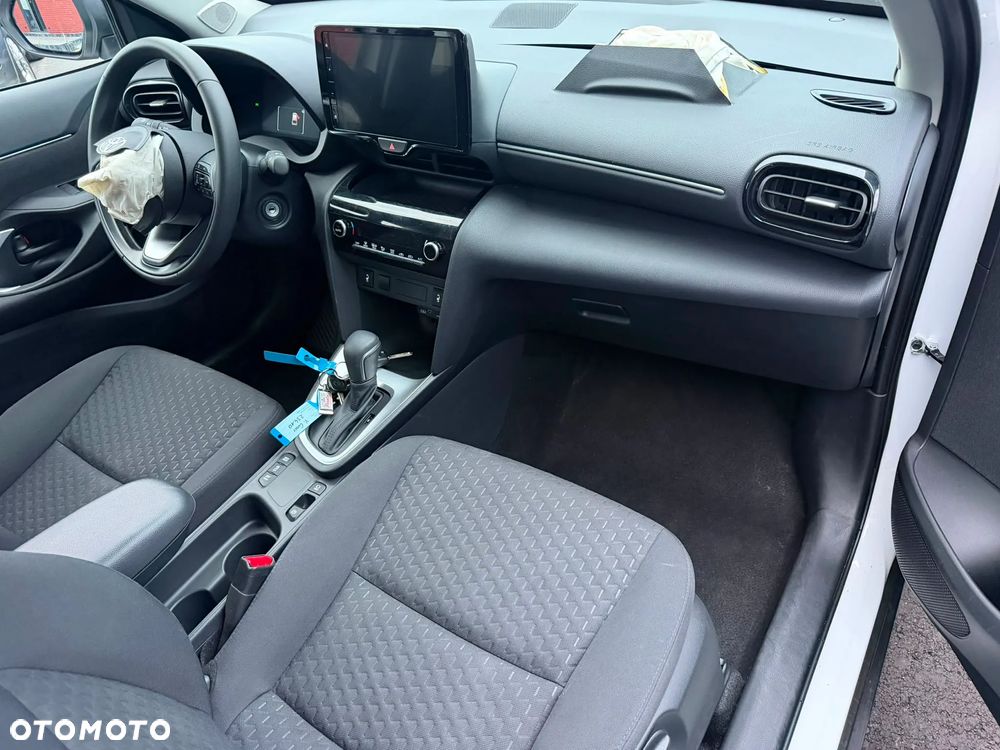 Toyota Yaris Cross Hybrid 1.5 Comfort - 12
