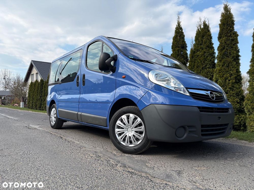 Opel Vivaro - 2