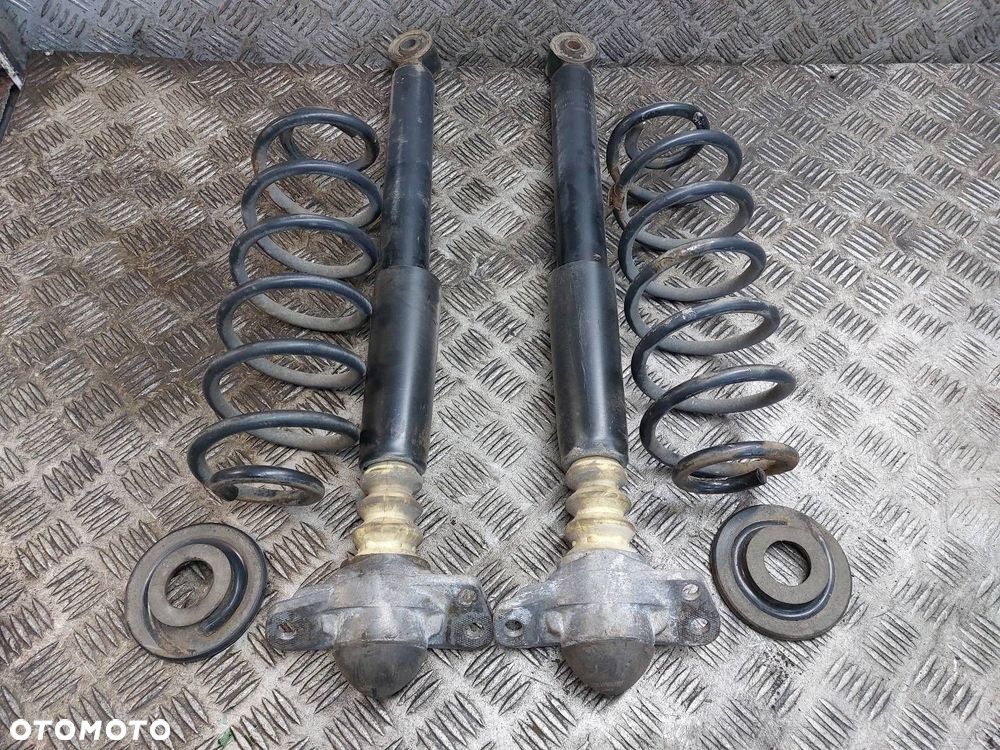 AMORTYZATORY + SPRĘŻYNY TYŁ KOMPLET VOLKSWAGEN GOLF V HB 3D ID: 237482 - 1