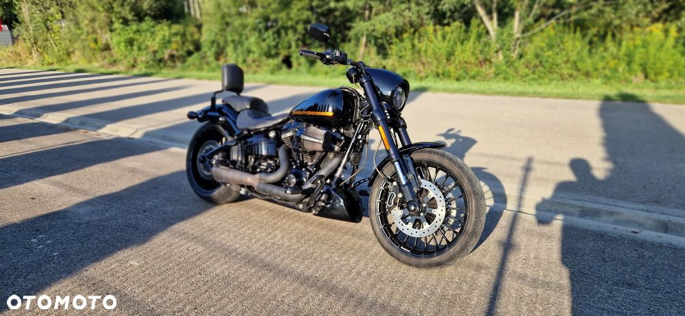 Harley-Davidson Softail Breakout - 9