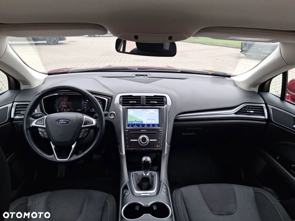 Ford Mondeo 1.5 EcoBoost Titanium - 28