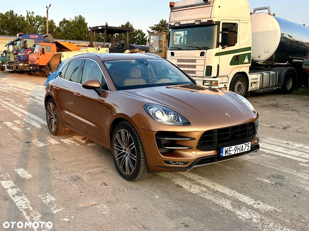 Porsche Macan Turbo PDK - 3