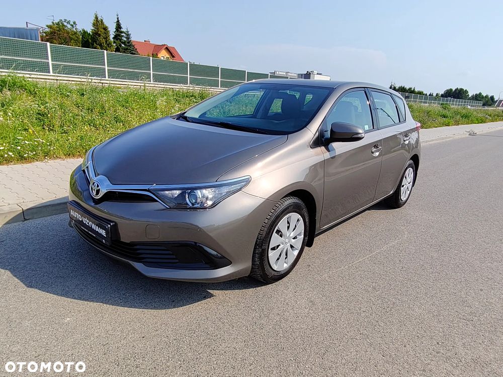 Toyota Auris 1.6 Classic Plus