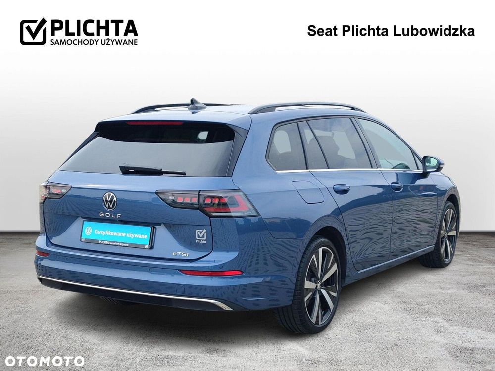 Volkswagen Golf - 5