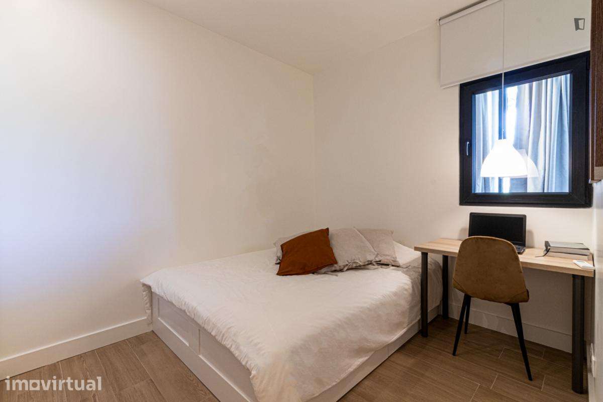 Quarto - localizado em Chelas Lisbon - Grande imagem: 2/25