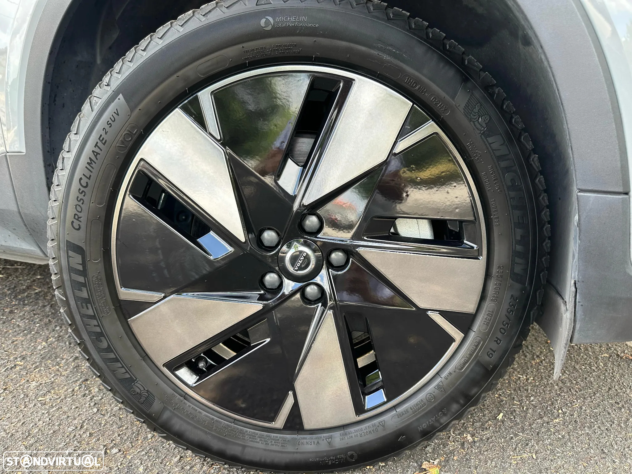 Volvo XC 40 Recharge Extended Range Plus - 3