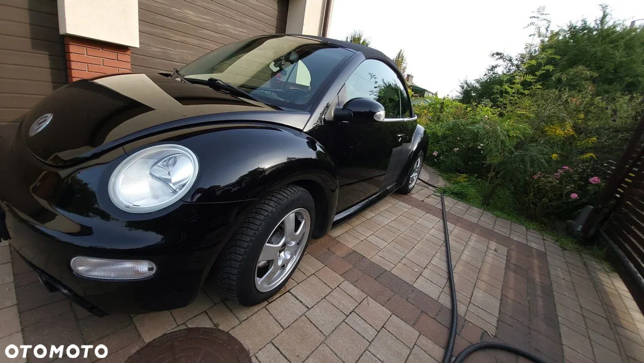 Volkswagen New Beetle 1.6 - 4
