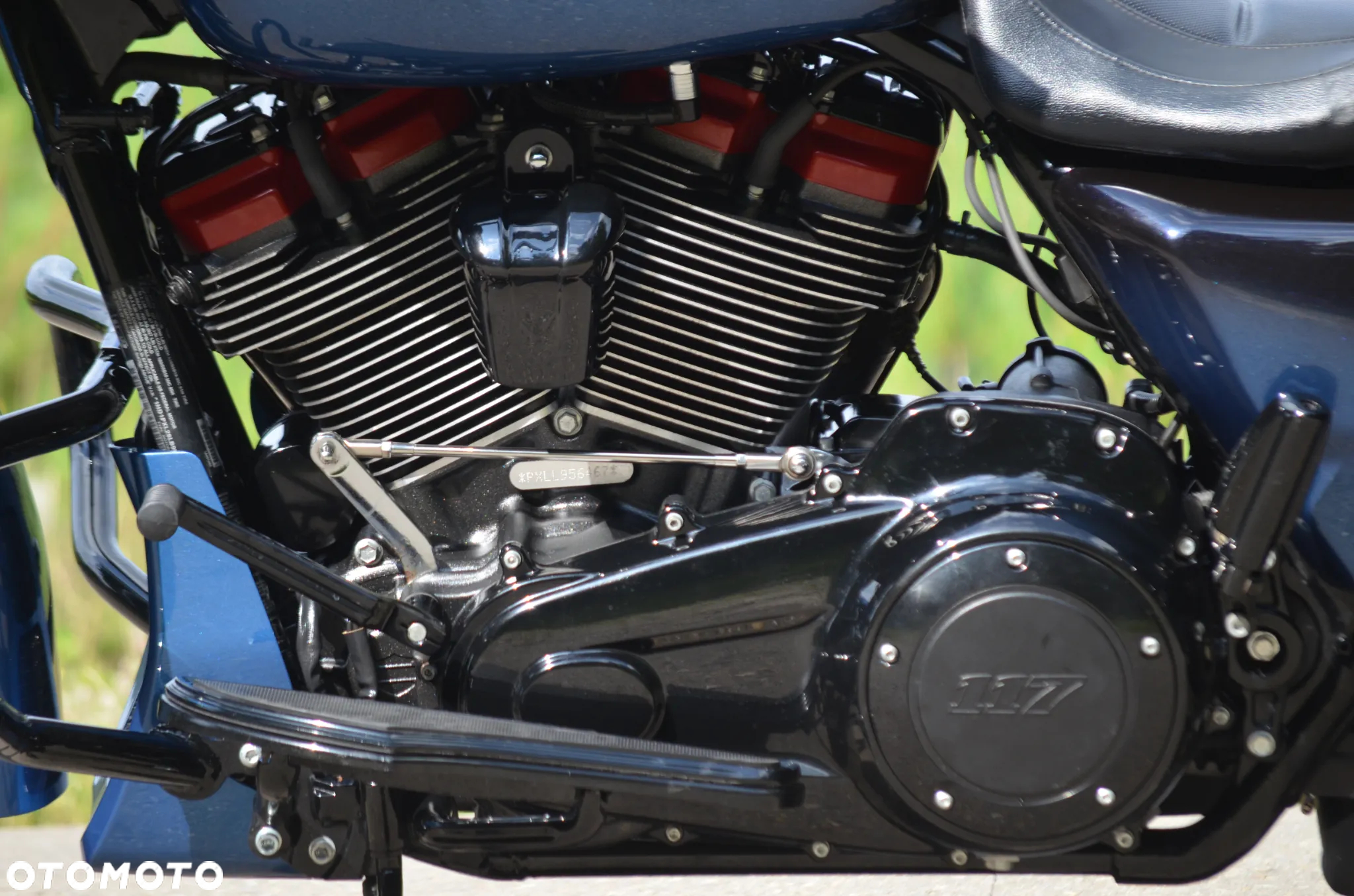 Harley-Davidson CVO Street Glide - 28