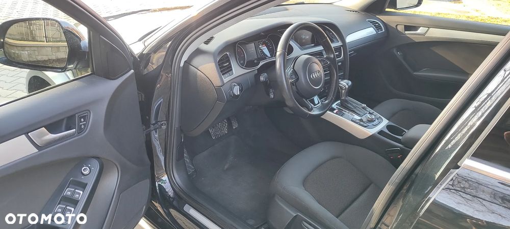 Audi A4 Allroad 2.0 TDI Quattro S tronic - 13