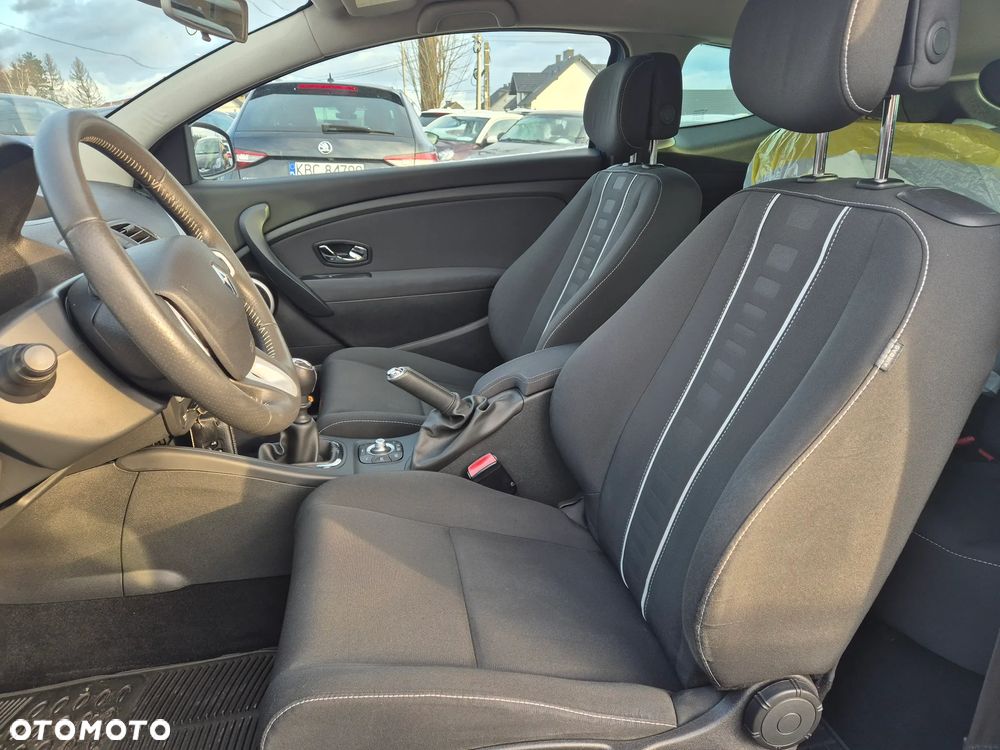 Renault Megane 1.5 dCi Confort Authentique - 11