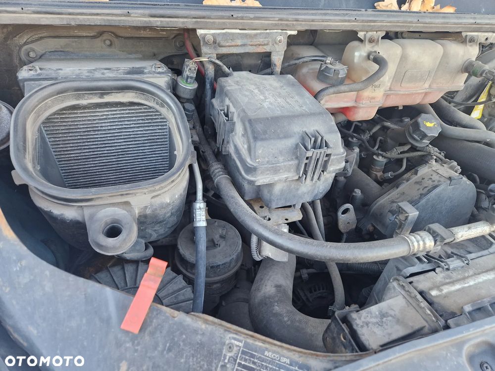 Iveco daily 35s14 - 13