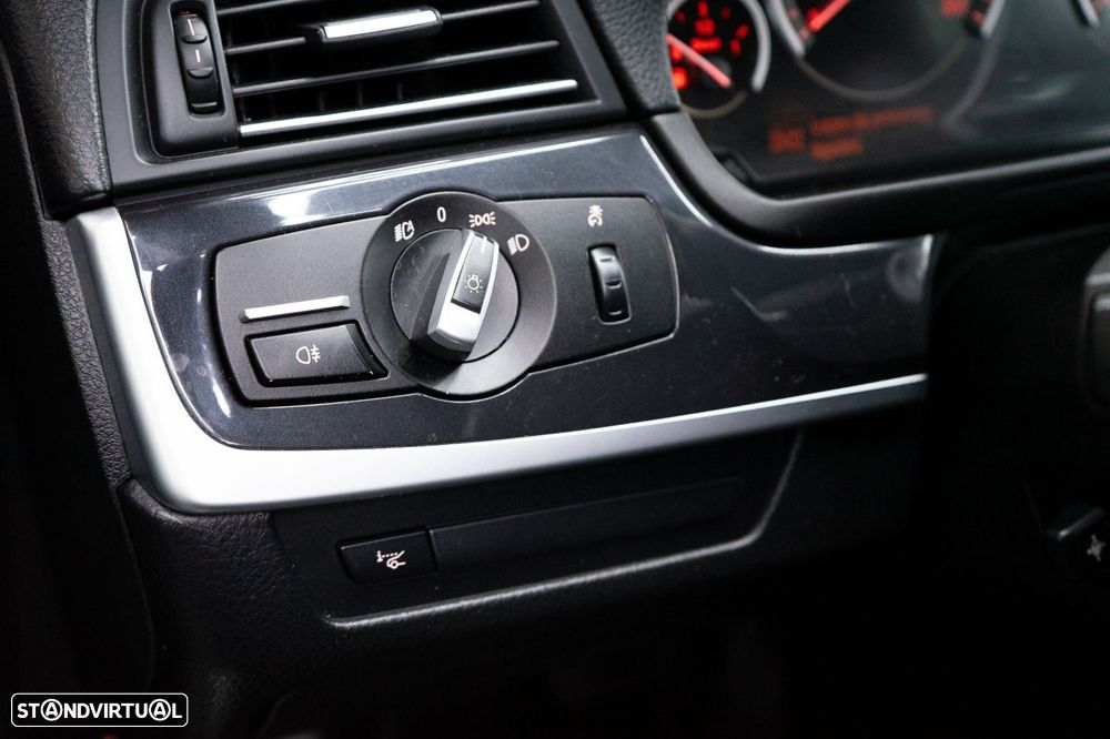 BMW M550d xDrive Touring Sport-Aut. - 28