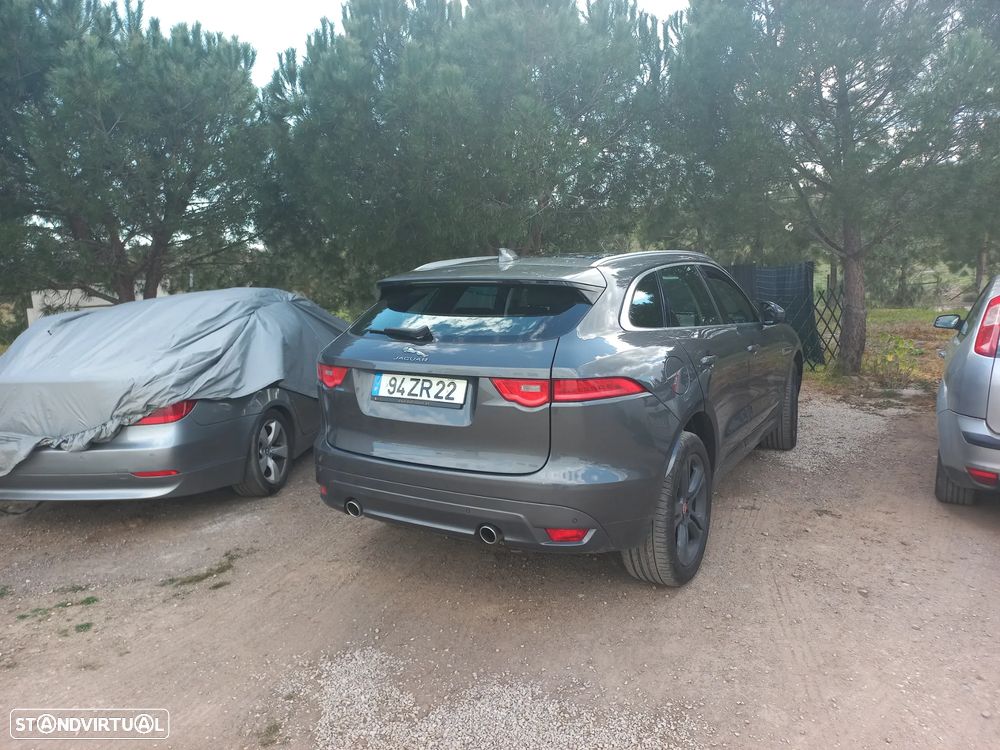 Jaguar F-Pace - 17