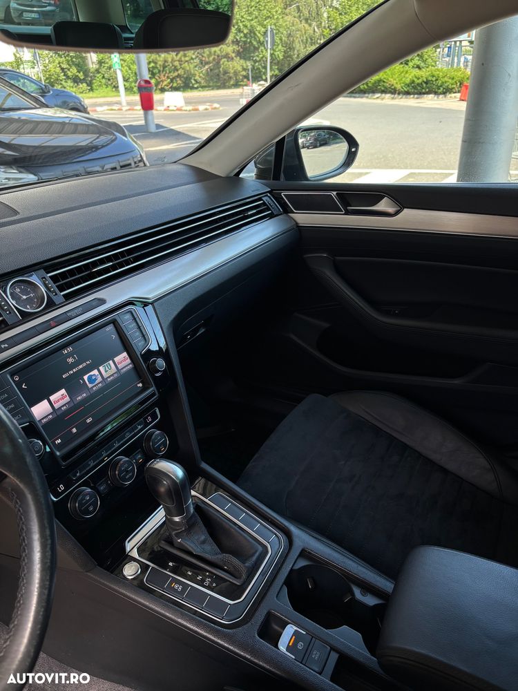 Volkswagen Passat 1.6 TDI SCR DSG Business - 22