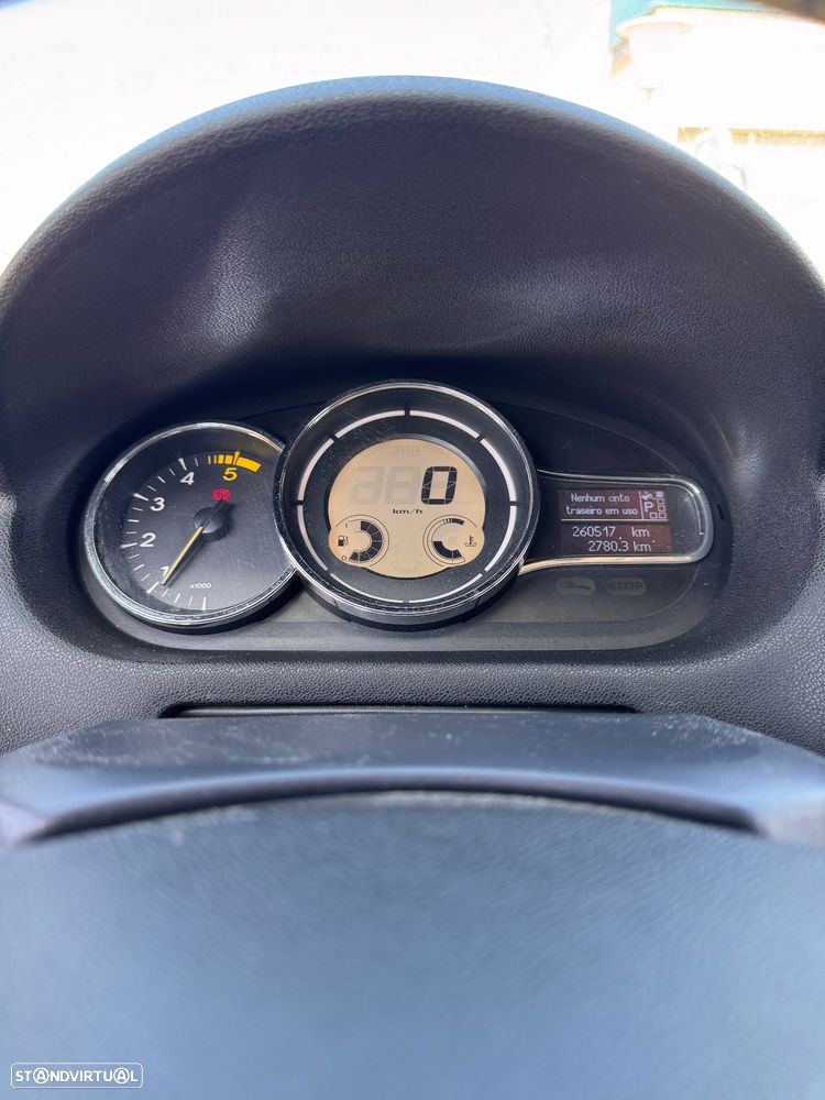 Renault Mégane Coupe 1.5 dCi GT Line EDC - 4