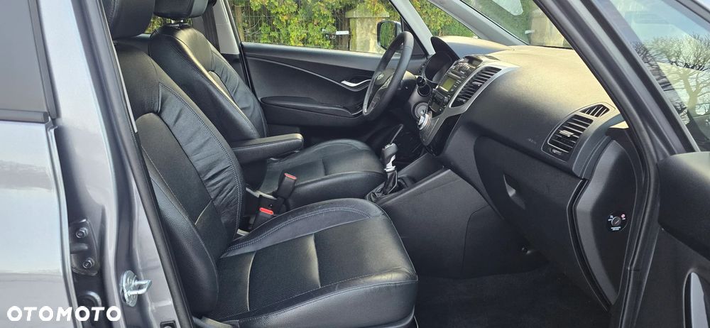 Hyundai ix20 1.4 blue Comfort - 7