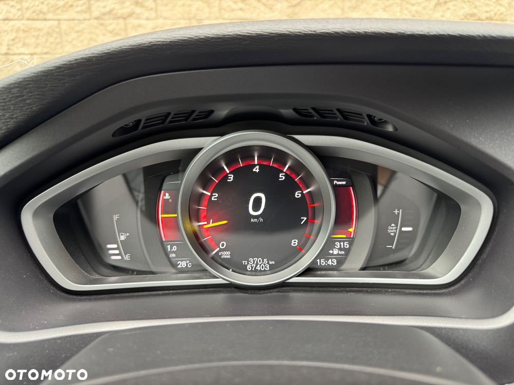 Volvo V40 T3 Drive-E R-Design Momentum - 18