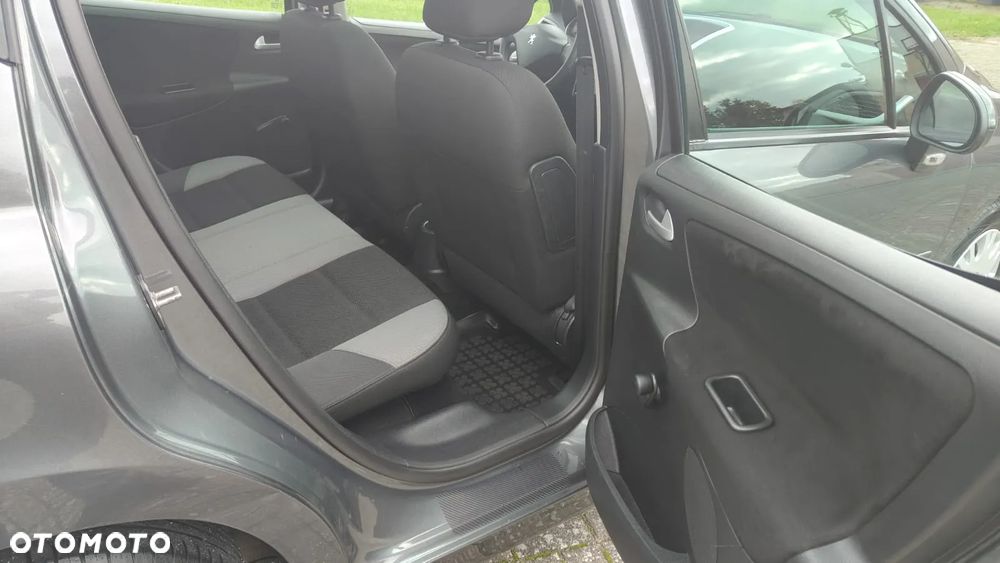 Peugeot 207 SW HDi FAP 90 (Blue Lion) Business-Line - 24
