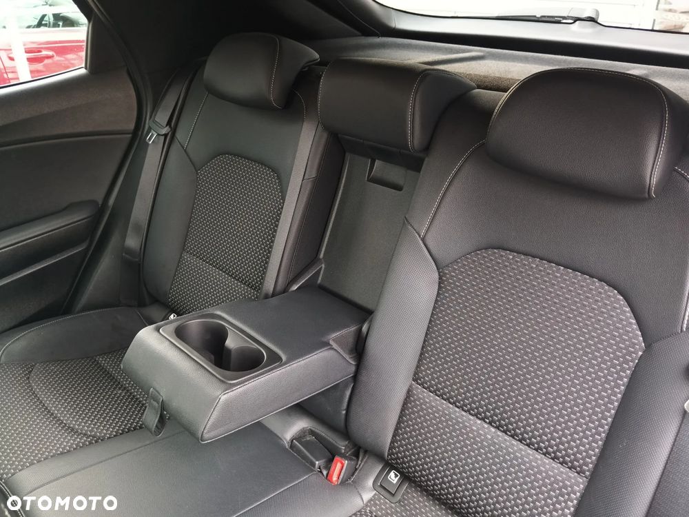 Kia XCeed 1.4 T-GDI L Business Line - 21