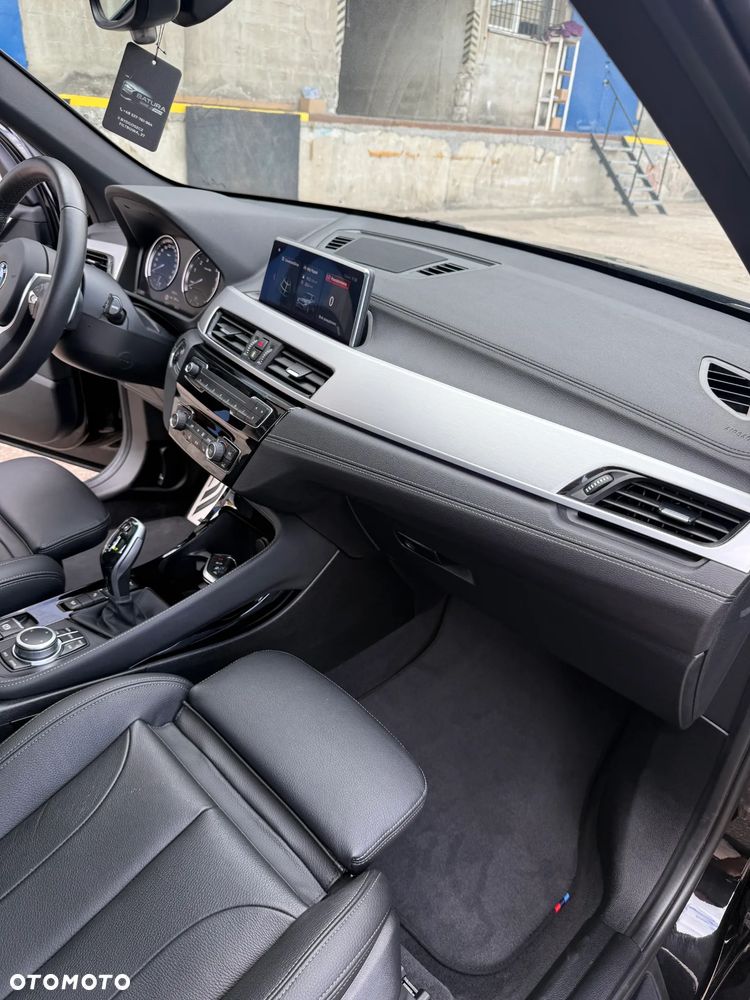 BMW X1 xDrive25i xLine sport - 29