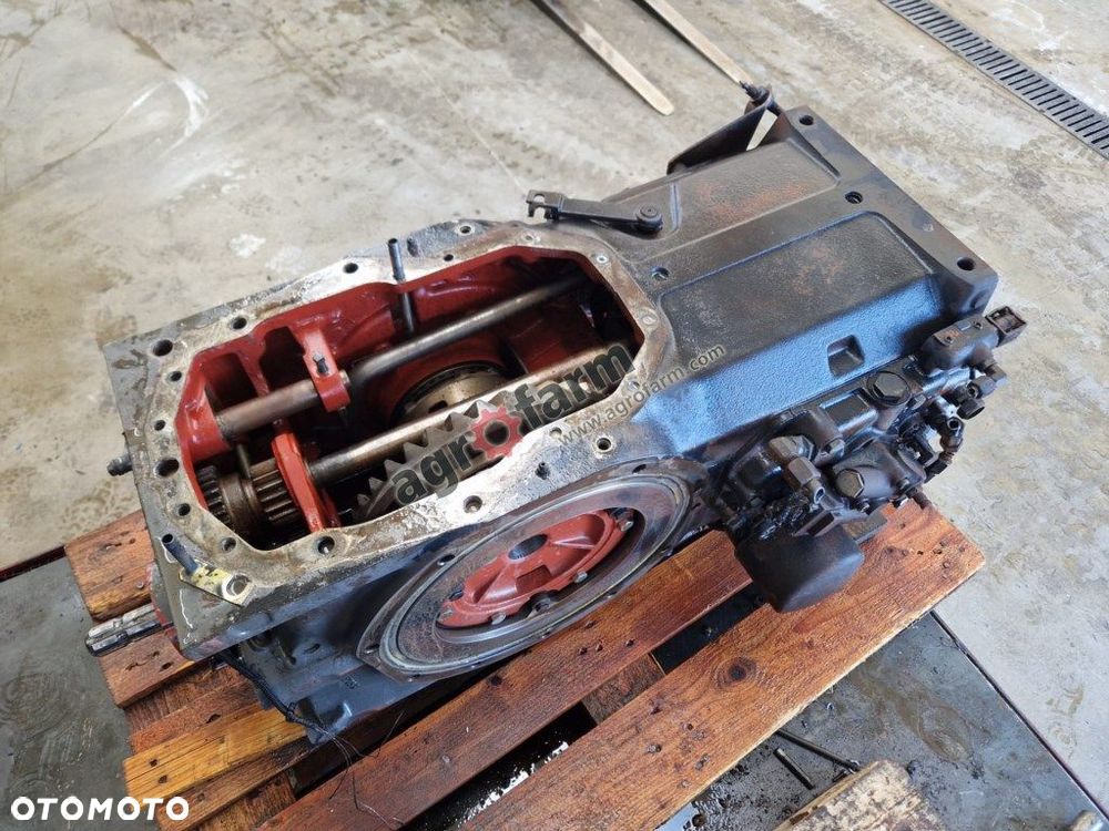 Tylny most Claas Ares 630 - 1