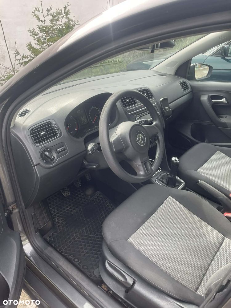 Volkswagen Polo - 10