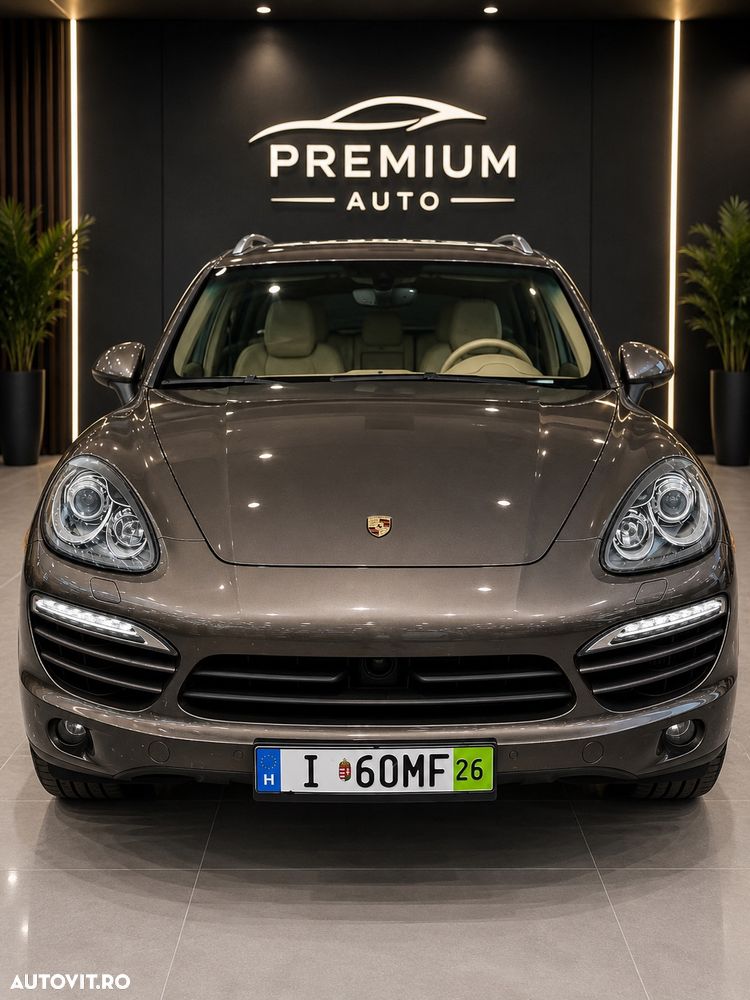 Porsche Cayenne - 1
