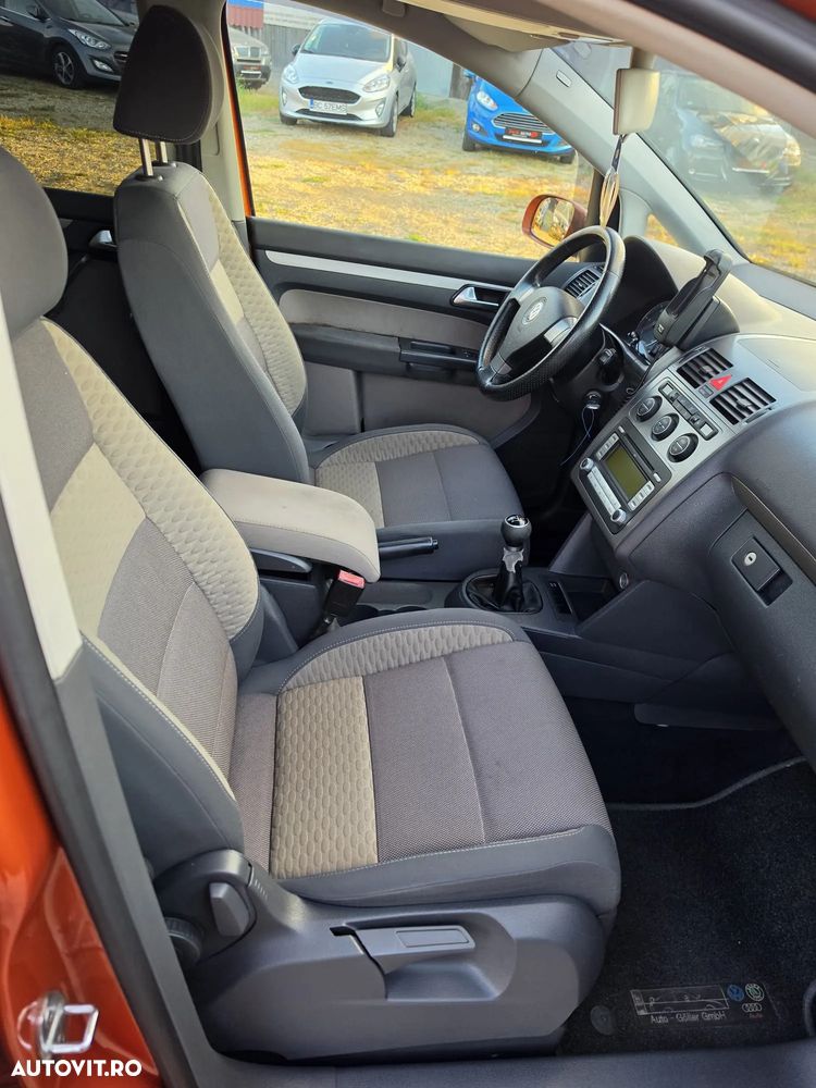 Volkswagen Touran CrossTouran 1.9 TDI DPF - 12