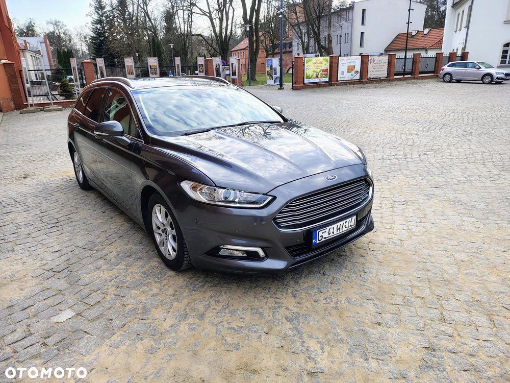 Ford Mondeo 1.5 TDCi ECOnetic Start-Stopp Titanium - 4