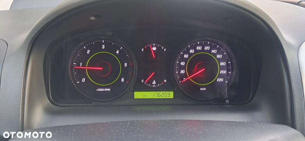 Chevrolet Captiva 2.0 2WD 7 Sitzer LS - 13