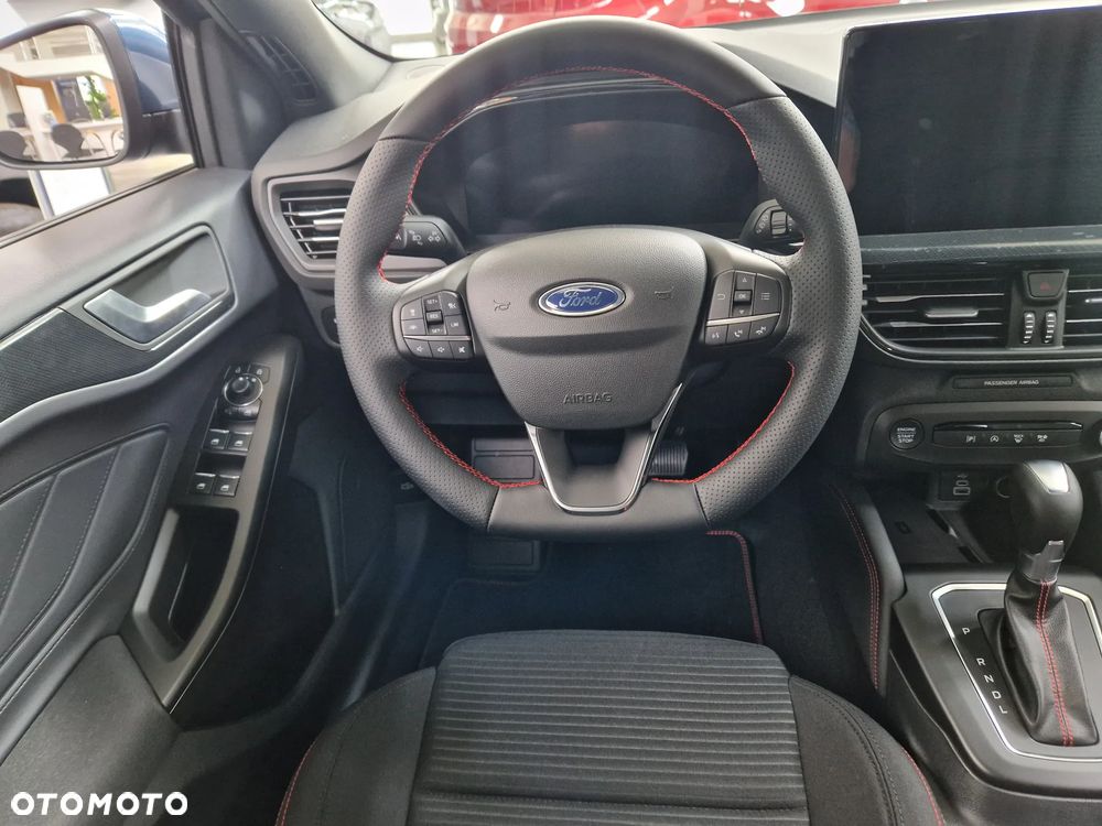 Ford Focus 1.0 EcoBoost mHEV ST-Line X - 9