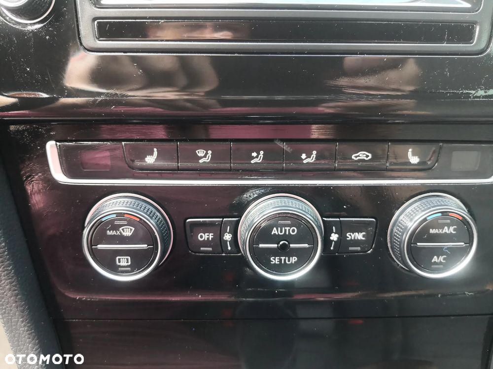 Volkswagen Golf Variant 1.4 TSI BlueMotion Technology Highline - 19