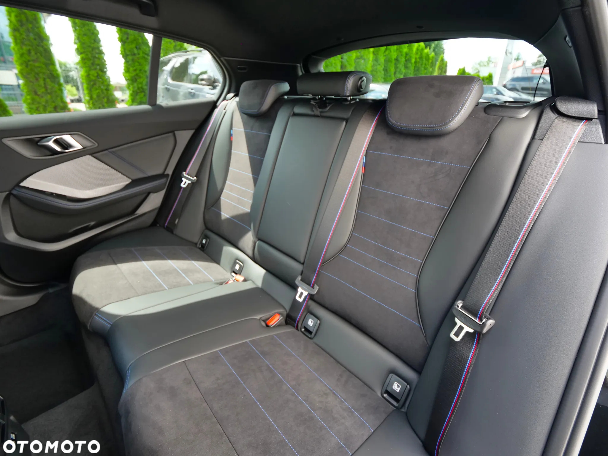 BMW Seria 1 - 33