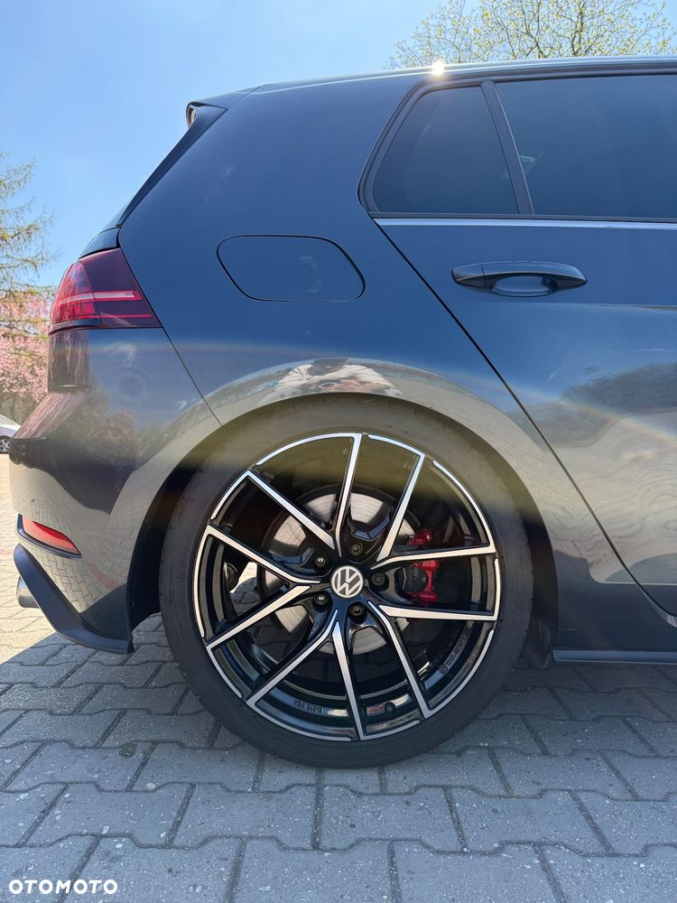 Volkswagen Golf GTI (BlueMotion Technology) DSG - 22