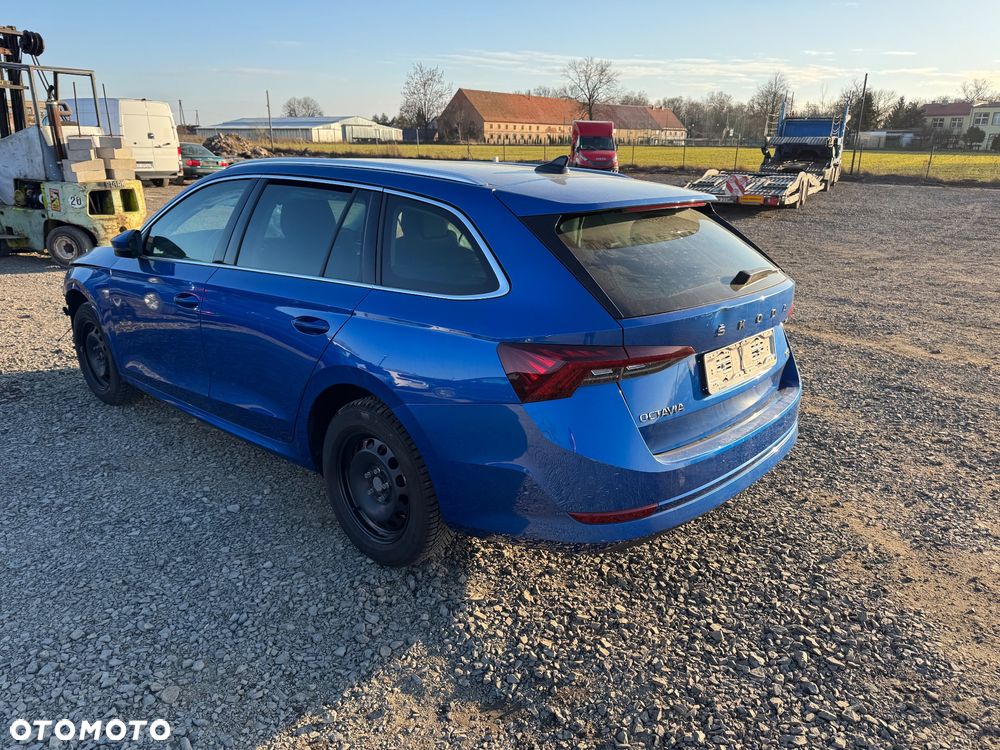 Skoda Octavia - 13