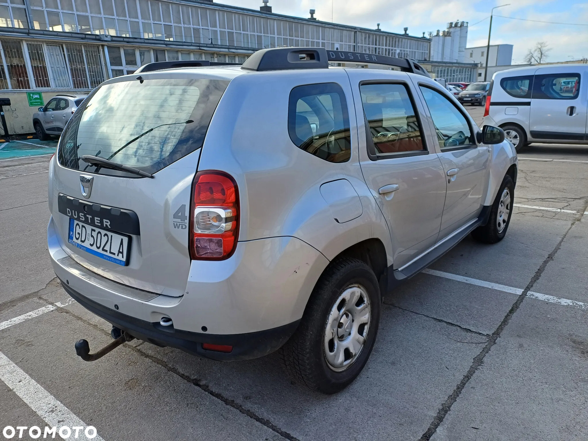 Dacia Duster 1.6 SCe Laureate 4x4 S&S - 6