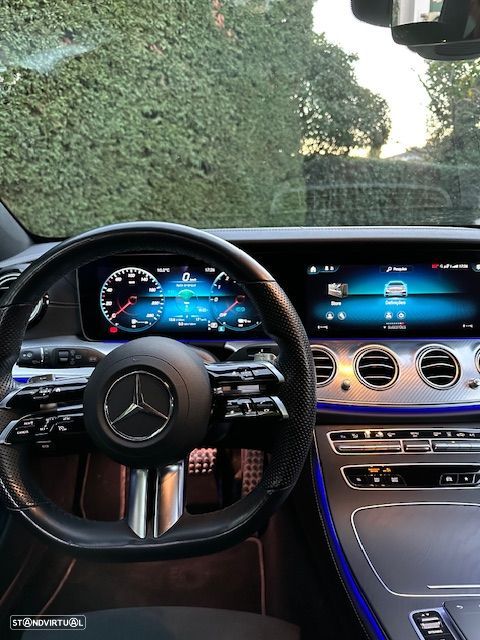 Mercedes-Benz E 300 de 9G-TRONIC AMG Line - 9