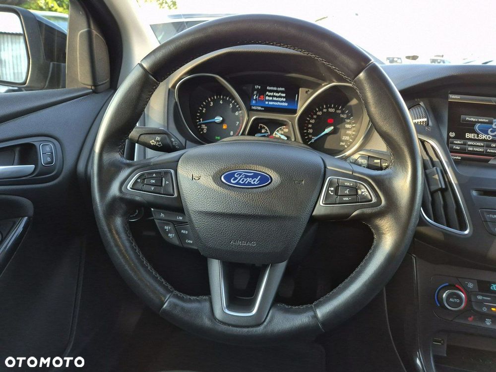 Ford Focus 1.5 EcoBoost Start-Stopp-System TITANIUM - 19