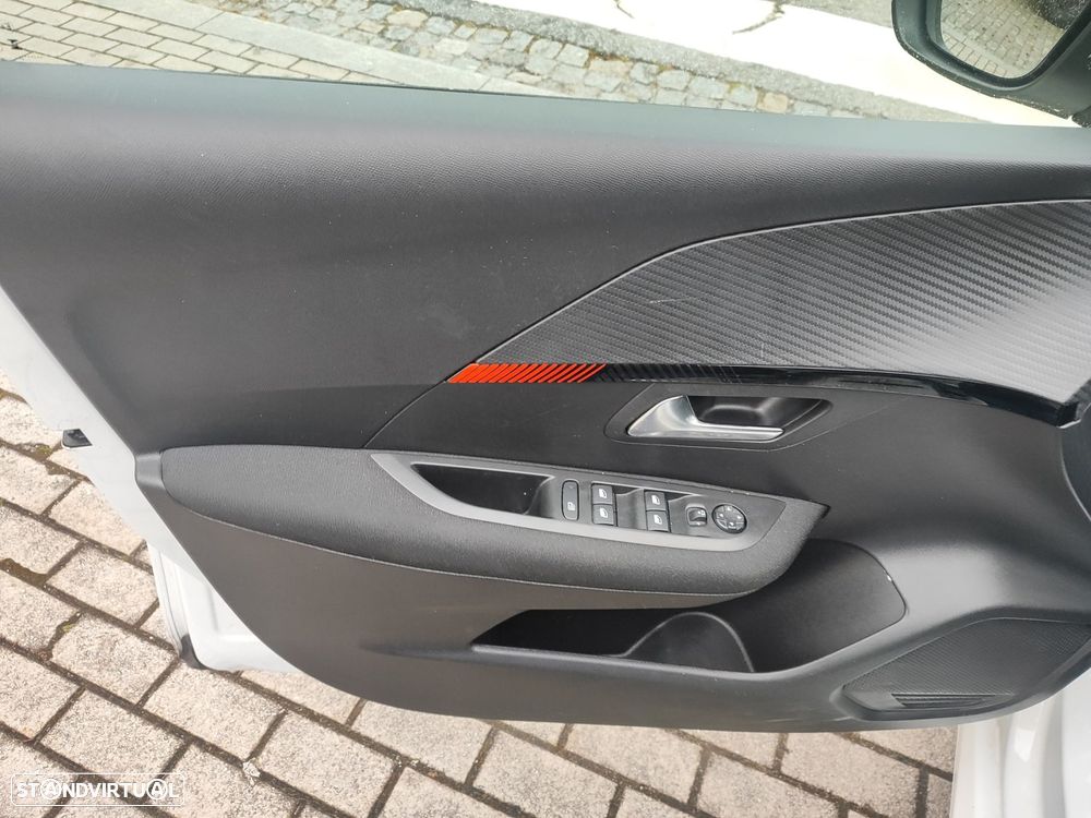 Peugeot 208 1.2 PureTech Active Pack - 12