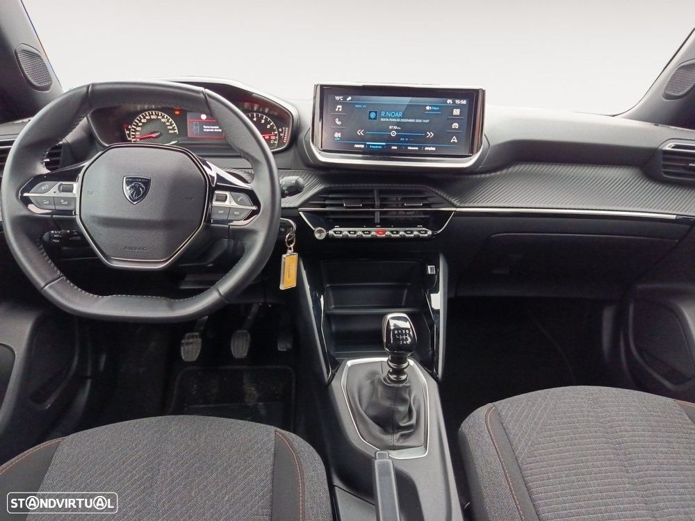 Peugeot 2008 1.2 PureTech Style - 10