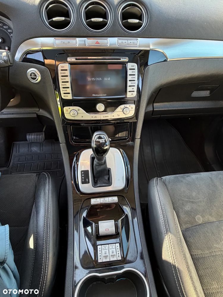 Ford Galaxy 2.0 EcoBoost Titanium - 12