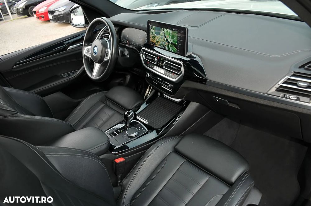 BMW X3 30e xDrive AT PHEV - 24