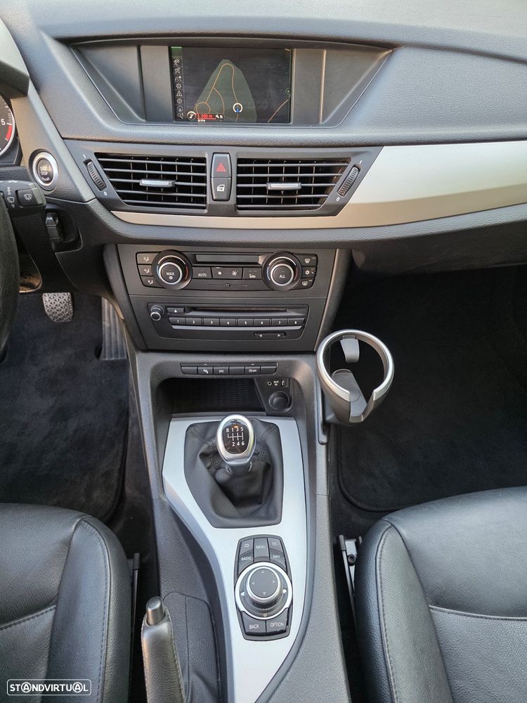 BMW X1 18 d sDrive - 11
