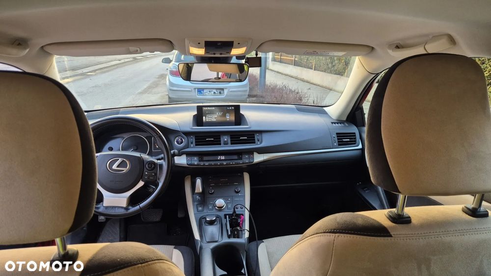 Lexus CT 200h Elegance EU6 - 14