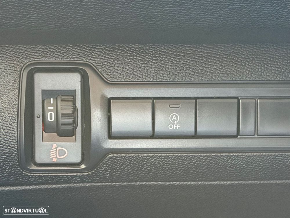 Peugeot 308 SW 1.5 BlueHDi Active - 29