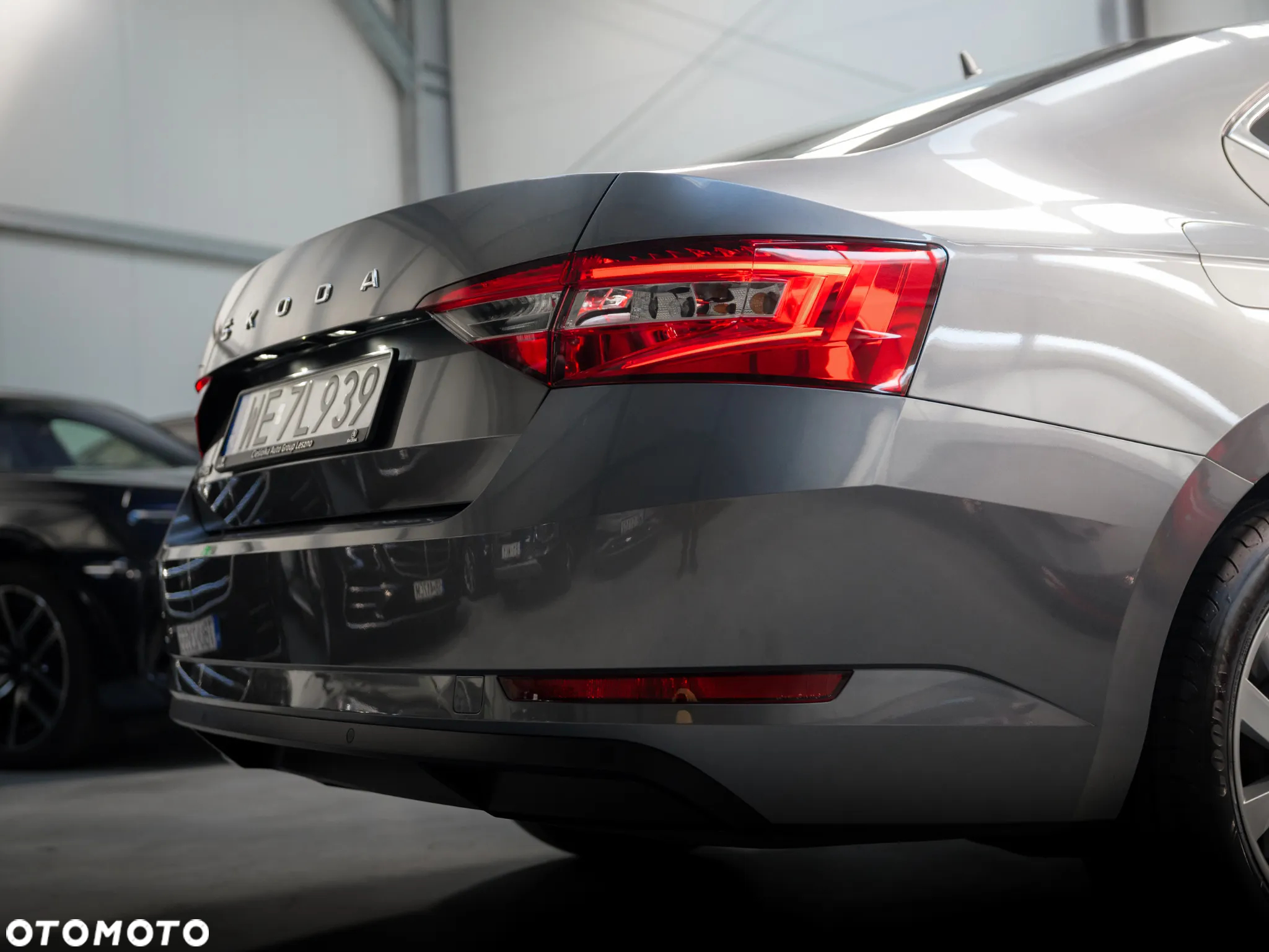 Skoda Superb 2.0 TDI SCR Ambition - 10