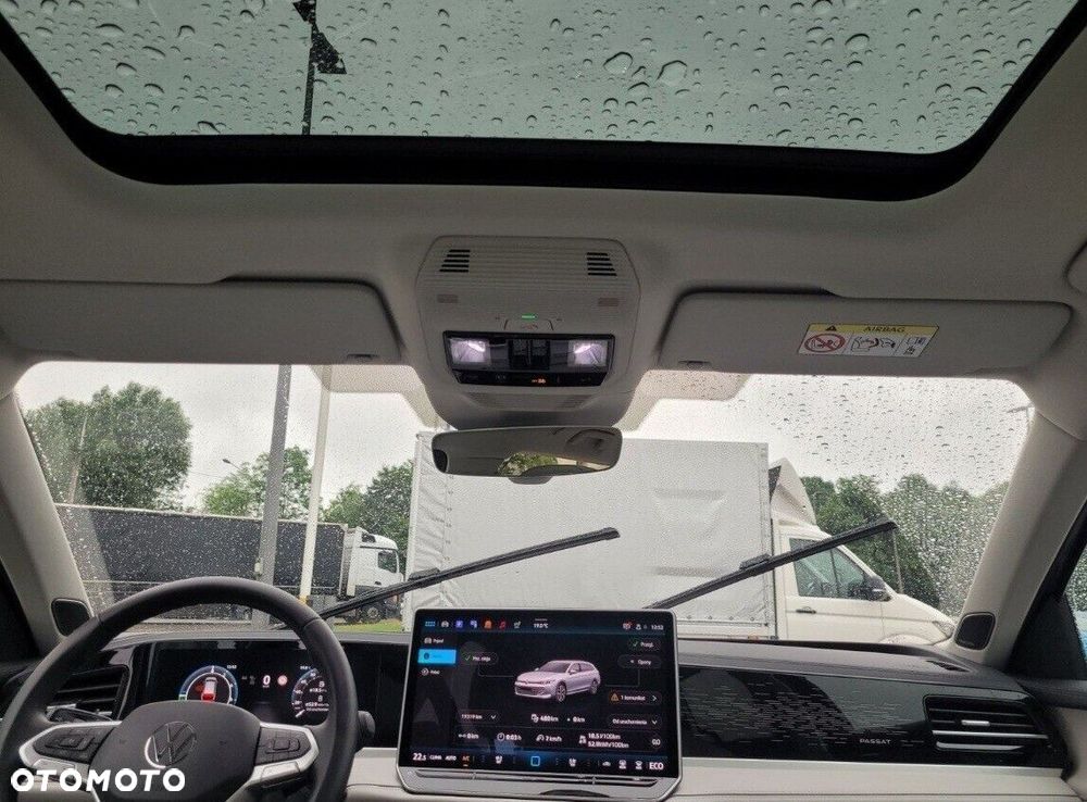 Volkswagen Passat - 8