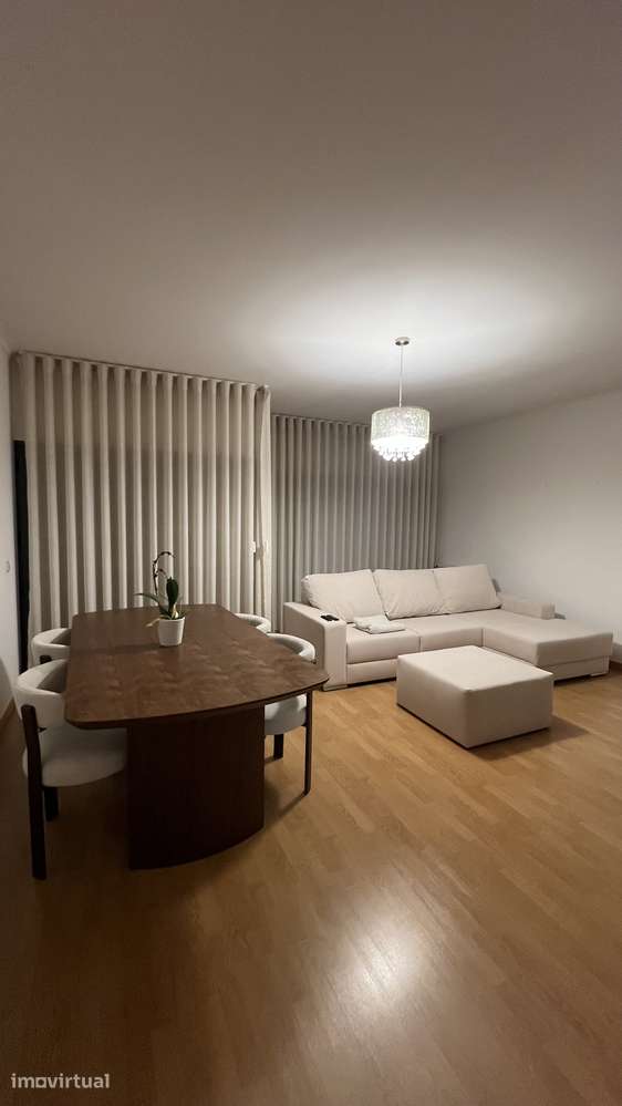 Apartamento T3 à venda na Urb. Quinta S. Luiz - Grande imagem: 3/8